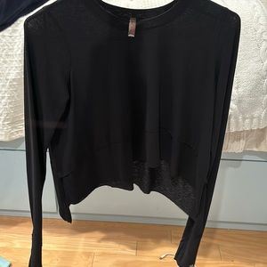 Free people long sleeve cropped shirt size 4